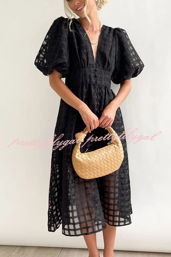 Remarkable Beauty Square Patterned Fabric Puff Sleeve Midi Dress